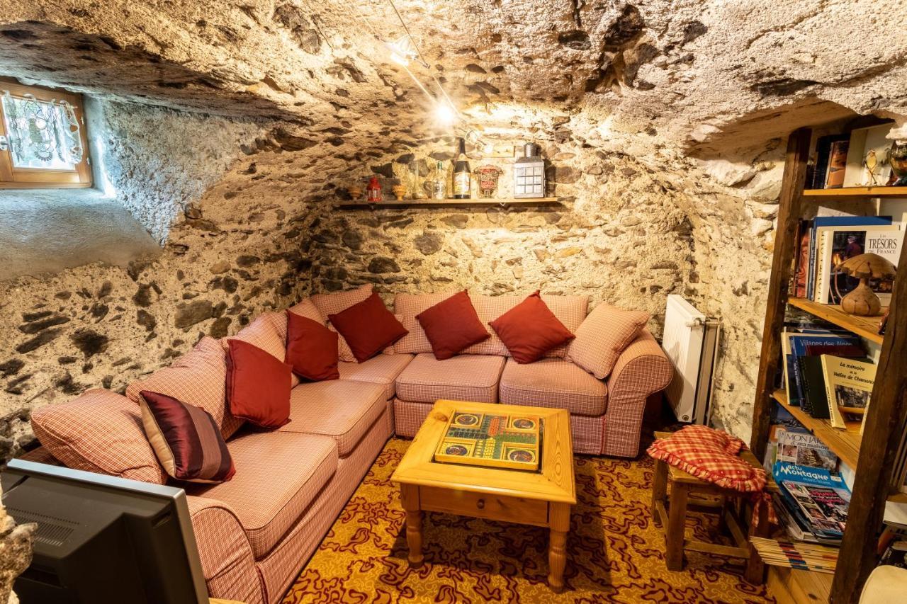 Chalet Pele - Alpes Travel - Central Chamonix - Sleeps 11 Eksteriør billede
